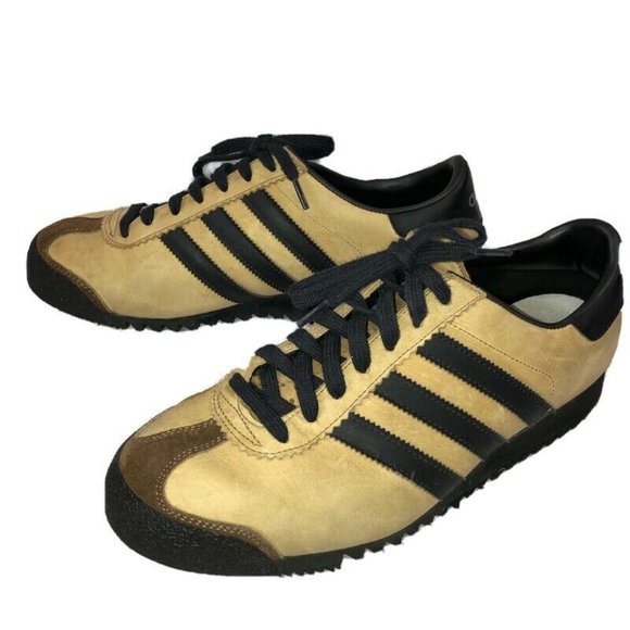 beige adidas trainers mens